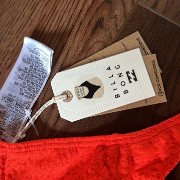 Billabong Good Vibes Emma Red One Piece Small - Picture 13 of 17